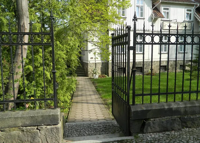 Pensionat Haus Marga 3*