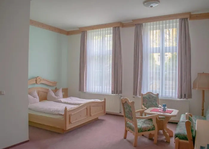 Pensionat Haus Marga 3*